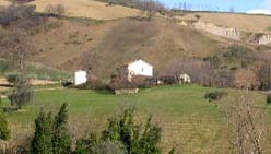Three houses with 40 Acres and Lake - 400,000 Euros